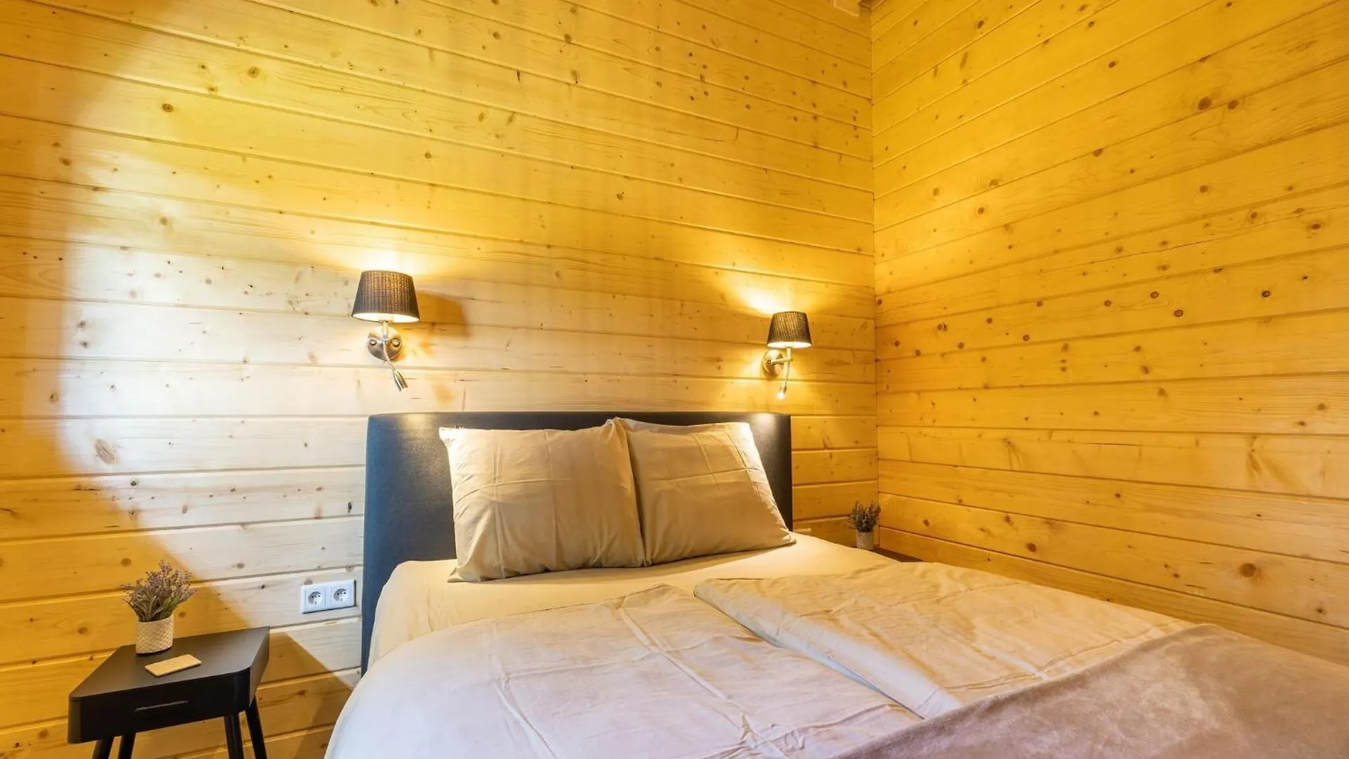 Cozy Holiday Home In Limburg With A Beautiful View Schinnen