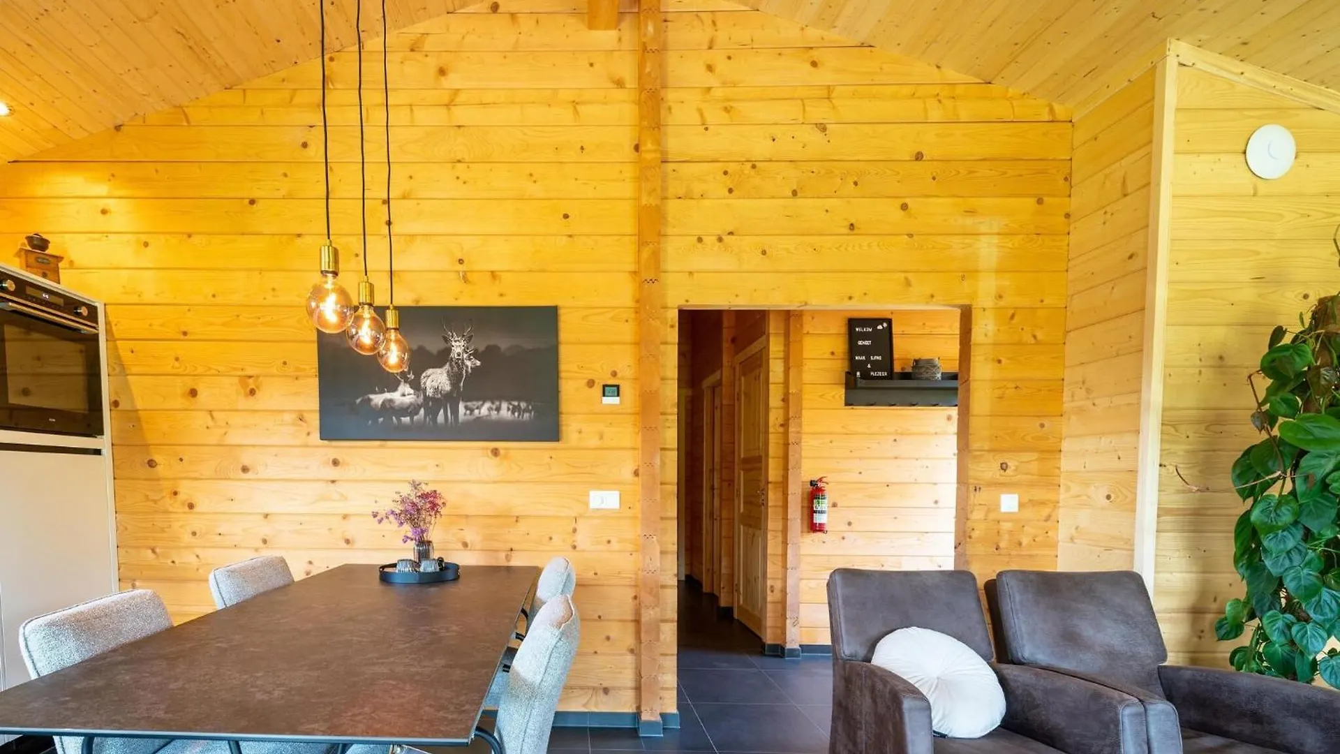 Cozy Holiday Home In Limburg With A Beautiful View Schinnen